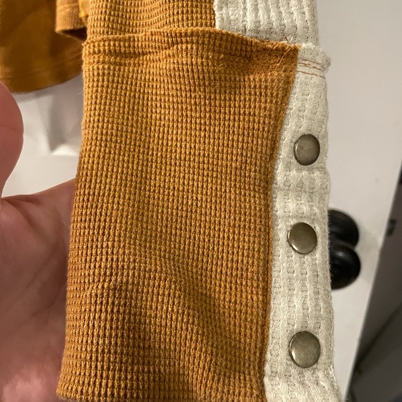 Free People top - Picture 2 of 4